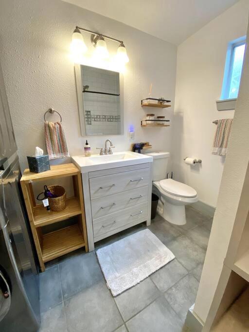 Holiday home La Casa Azul • 5 Minutes From The Pearl!