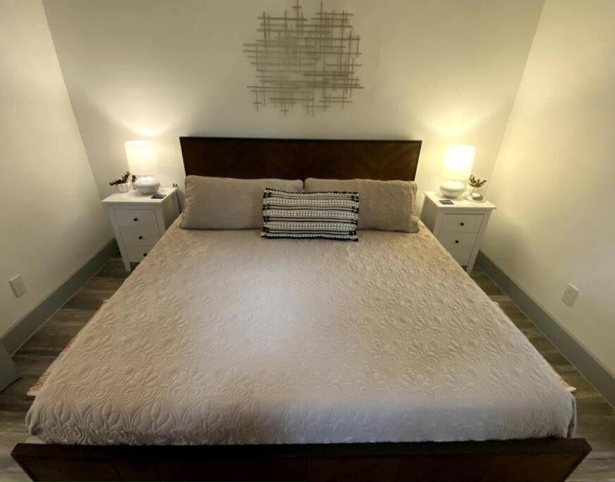 La Casa Azul • 5 Minutes From The Pearl! * San Antonio